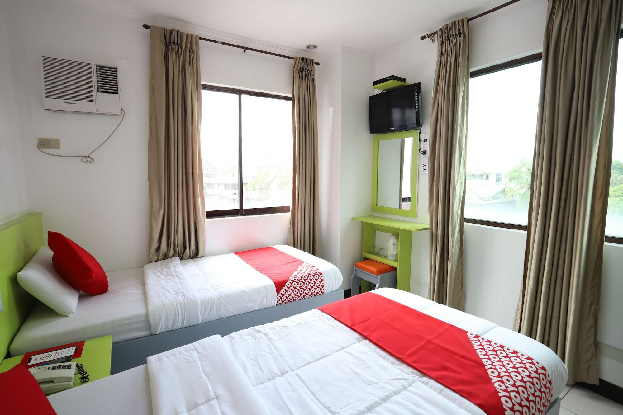 Oyo 210 Apple Tree Suites Cebú Exterior foto