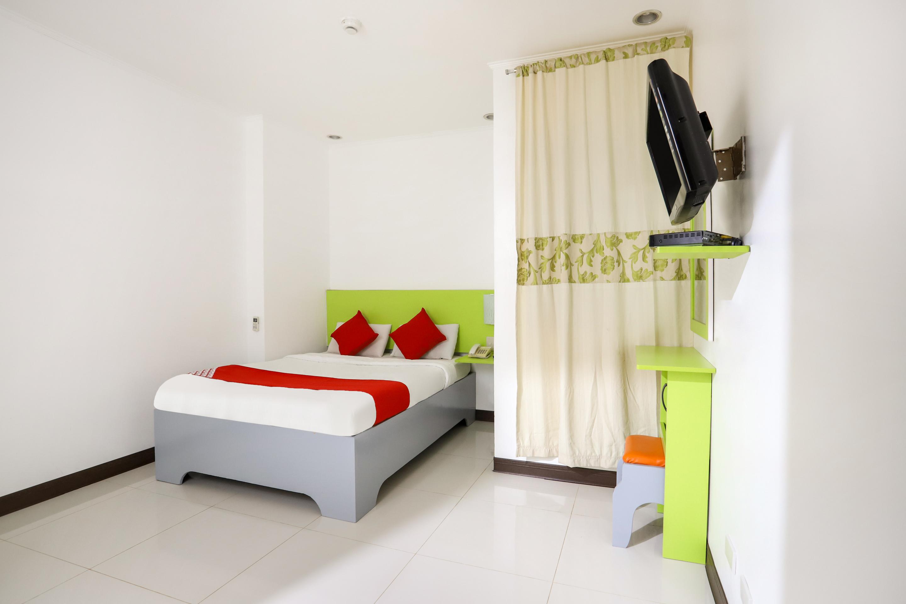 Oyo 210 Apple Tree Suites Cebú Exterior foto