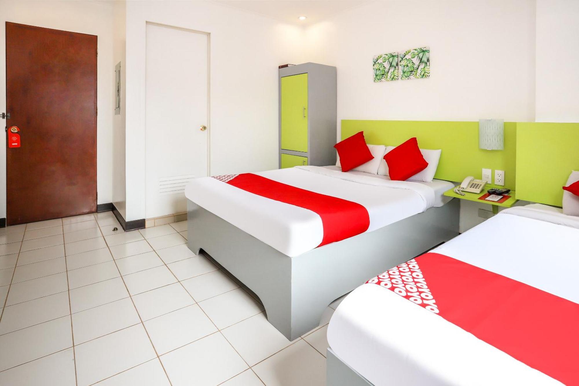 Oyo 210 Apple Tree Suites Cebú Exterior foto