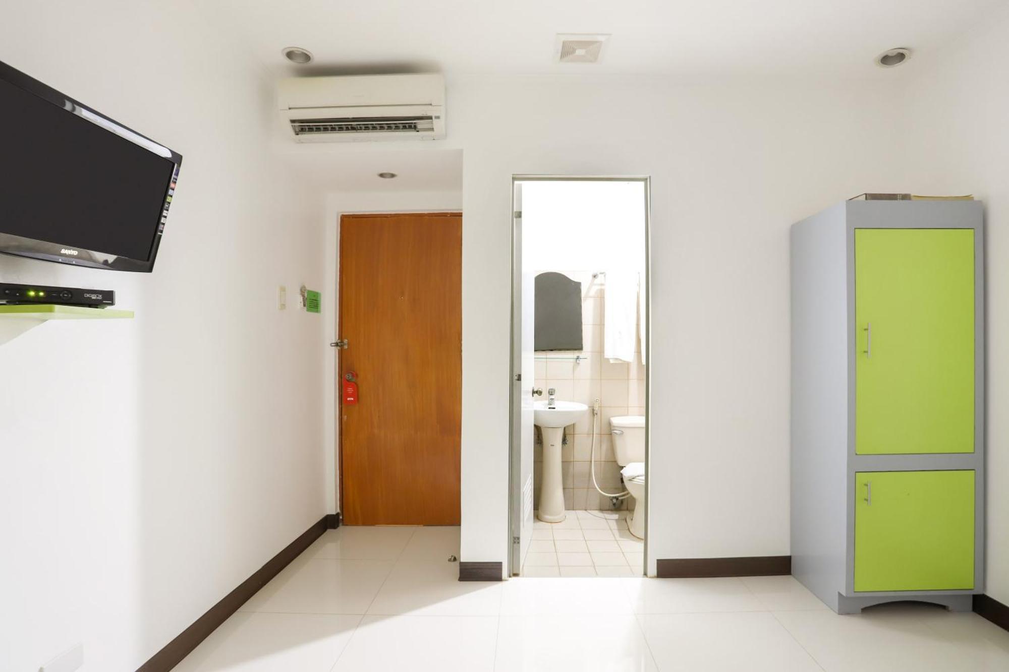 Oyo 210 Apple Tree Suites Cebú Exterior foto