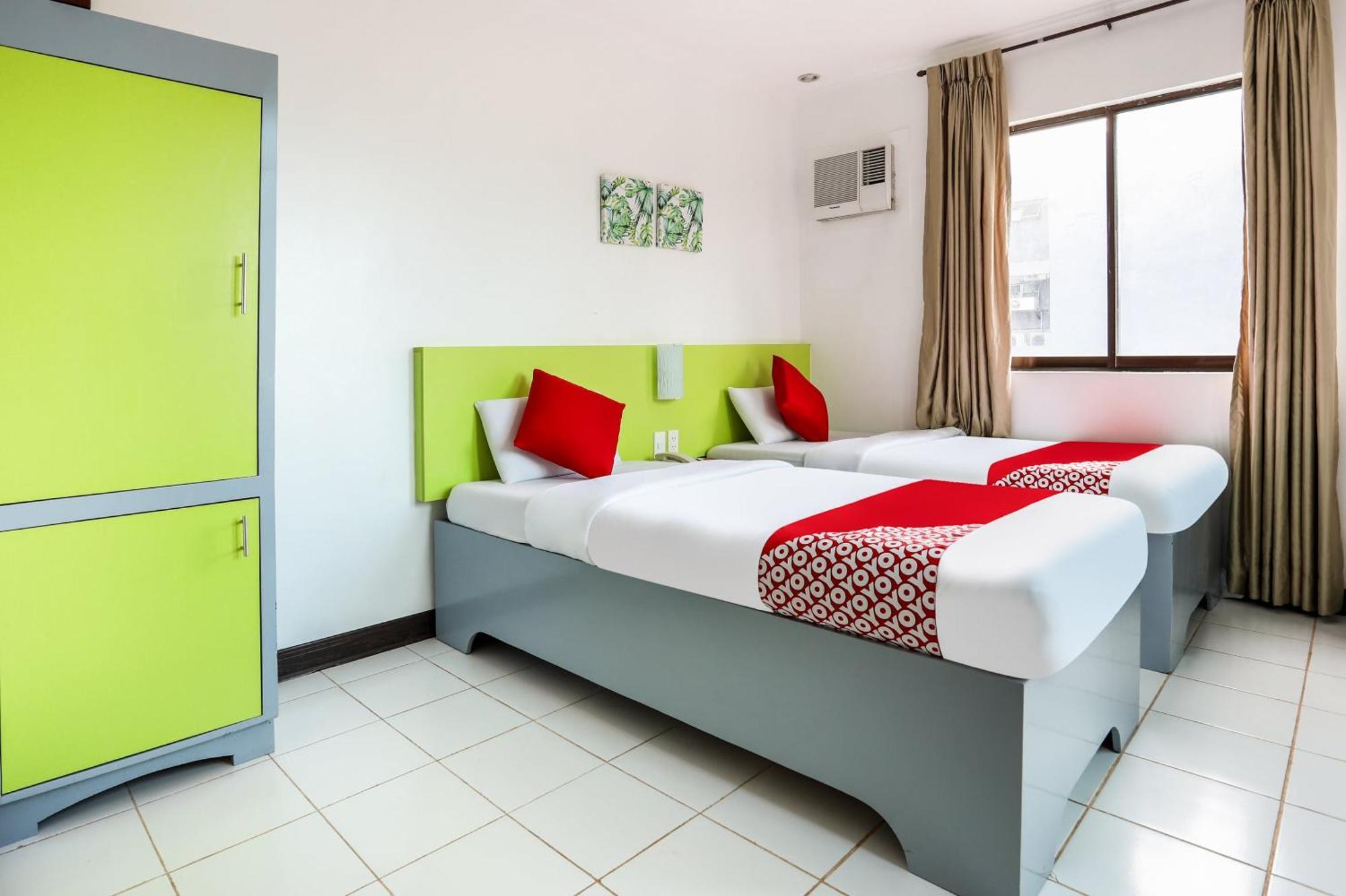 Oyo 210 Apple Tree Suites Cebú Exterior foto